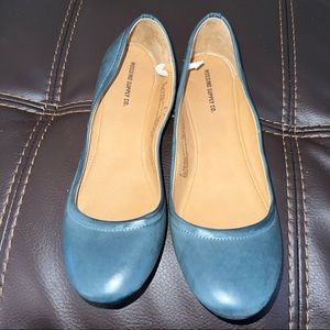 Mossimo Flats - Size 9